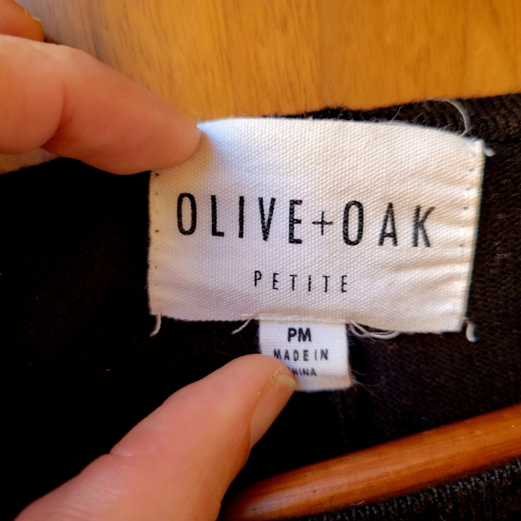 Olive + Oak Red and Black Sweater Dress PM - Picture 6 of 7